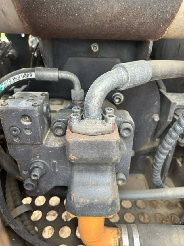 Buy Sany SY75C Used Excavator / 8