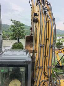Buy XCMG XE215DA Used Excavator / 4 Buy XCMG XE215DA Used Excavator / 4