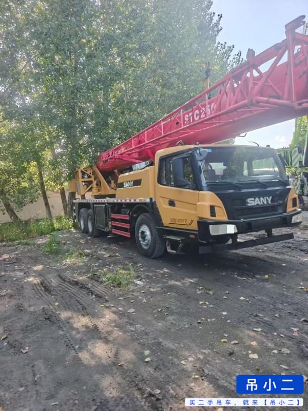 Buy Sany STC250T Used Crane / 2 Buy Sany STC250T Used Crane / 2