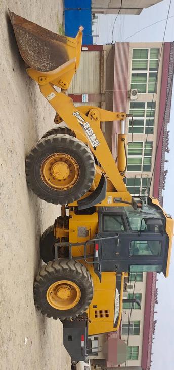 Buy XCMG XDE300 Used Loader / 1