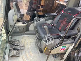 Buy Caterpillar 323D Used Excavator / 6 Buy Caterpillar 323D Used Excavator / 6
