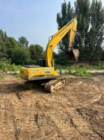 Buy Sumitomo 210A5 Used Excavator / 2 Buy Sumitomo 210A5 Used Excavator / 2