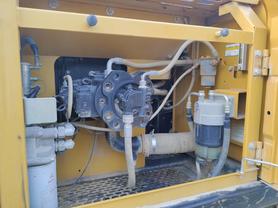 Buy Sany SY200C Plus Used Excavator / 4 Buy Sany SY200C Plus Used Excavator / 4