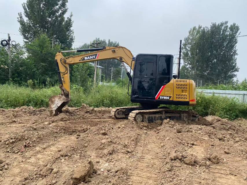Buy Sany SY65C Used Excavator / 6 Buy Sany SY65C Used Excavator / 6