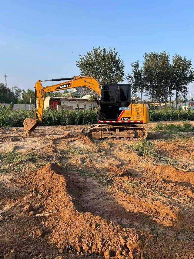Buy Sany SY75C Used Excavator / 4 Buy Sany SY75C Used Excavator / 4
