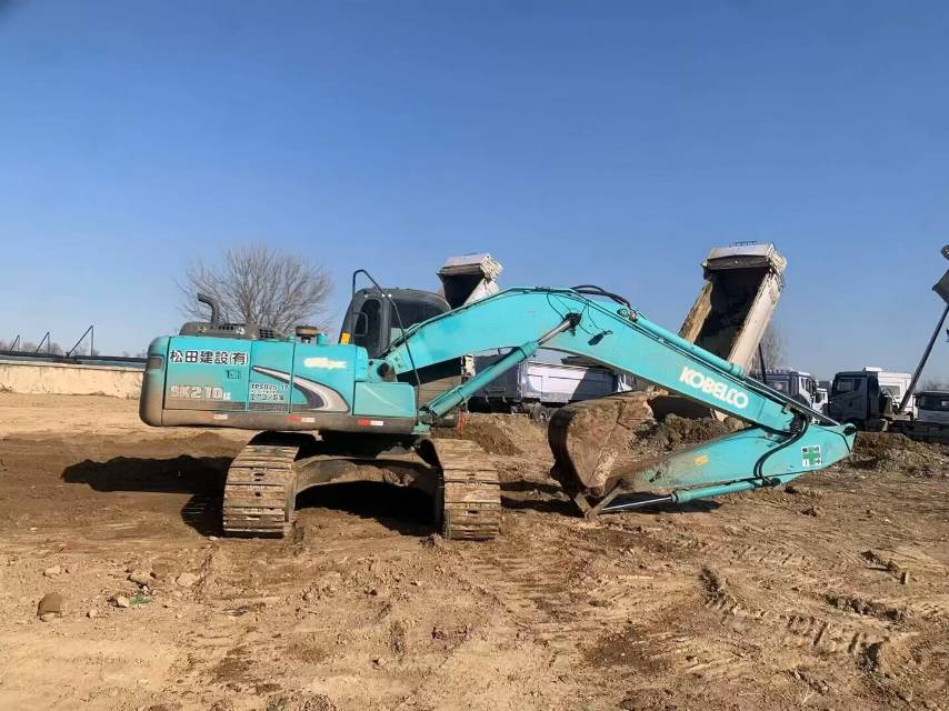 Buy Kobelco 200-8 Used Excavator / 8