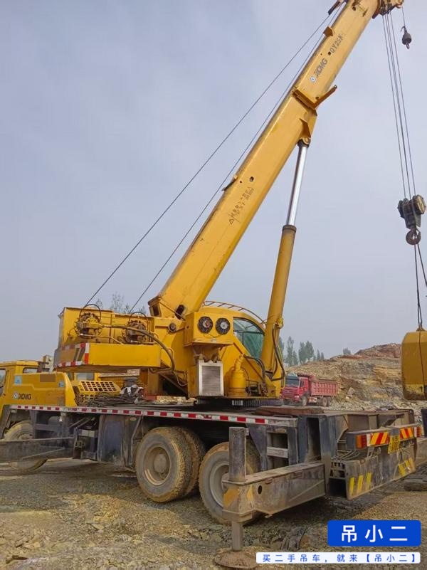 Buy XCMG 25K Used Crane / 2 Buy XCMG 25K Used Crane / 2
