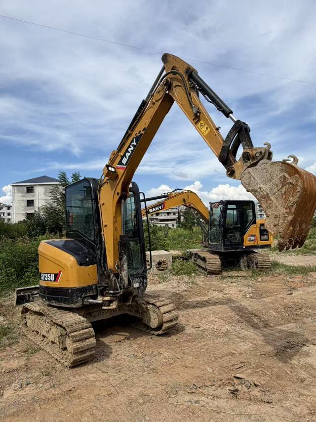 Buy Sany SY35U-10 Used Excavator / 4