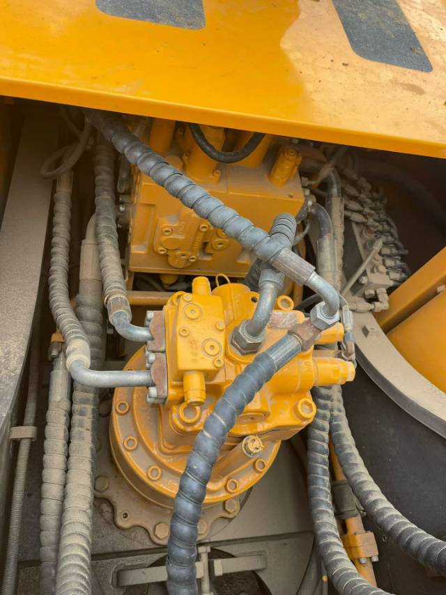 Buy Sany 215C-9 Used Excavator / 7