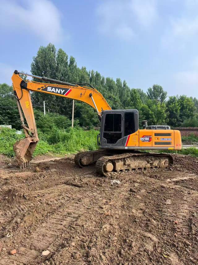 Buy Sany 215C-9 Used Excavator / 3