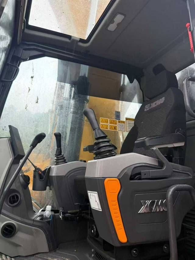 Buy XCMG XE35U Used Excavator / 9