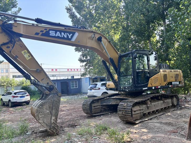 Buy Sany 215C-9 Used Excavator / 1