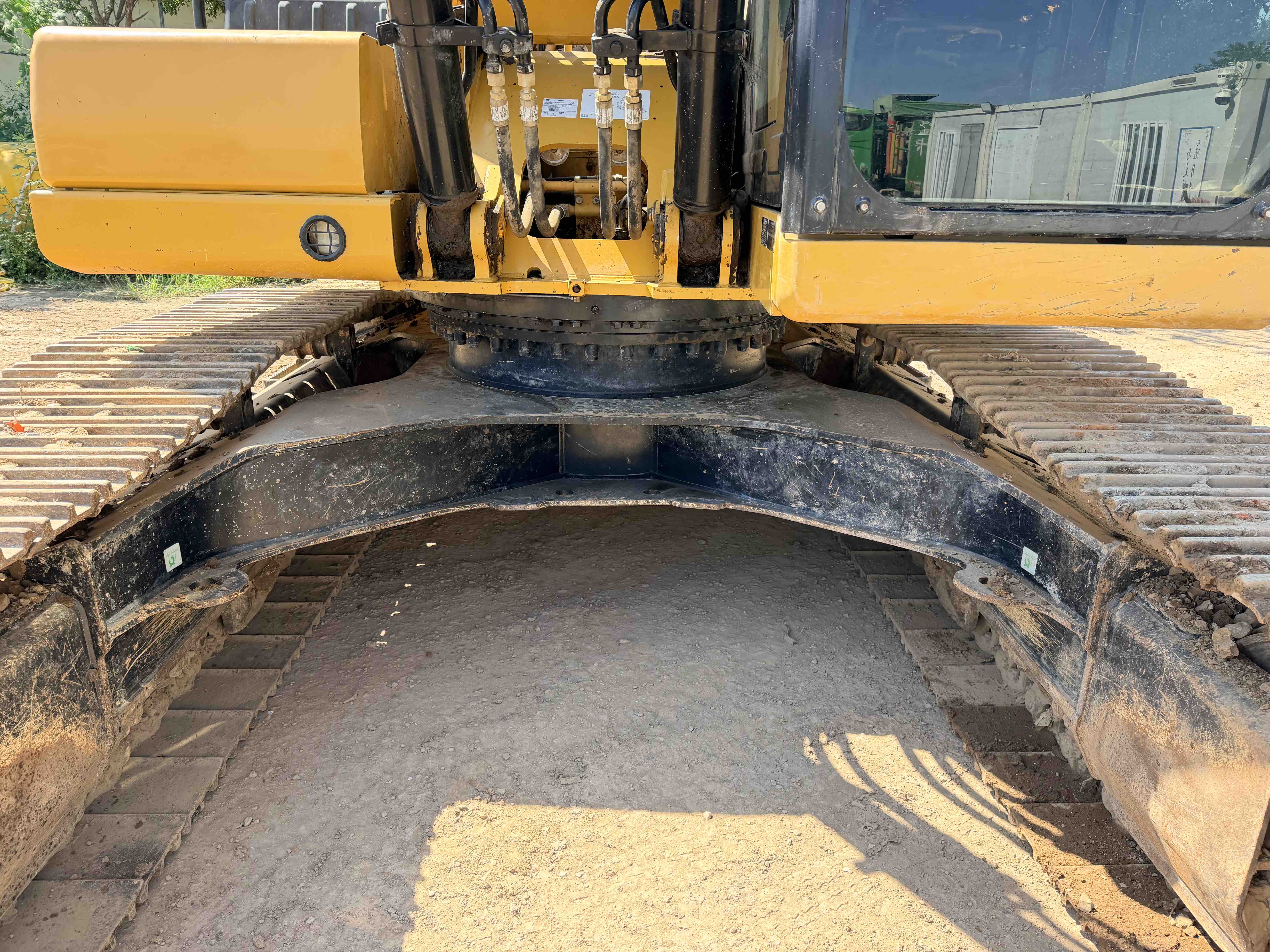 Buy Caterpillar 323D Used Excavator / 16