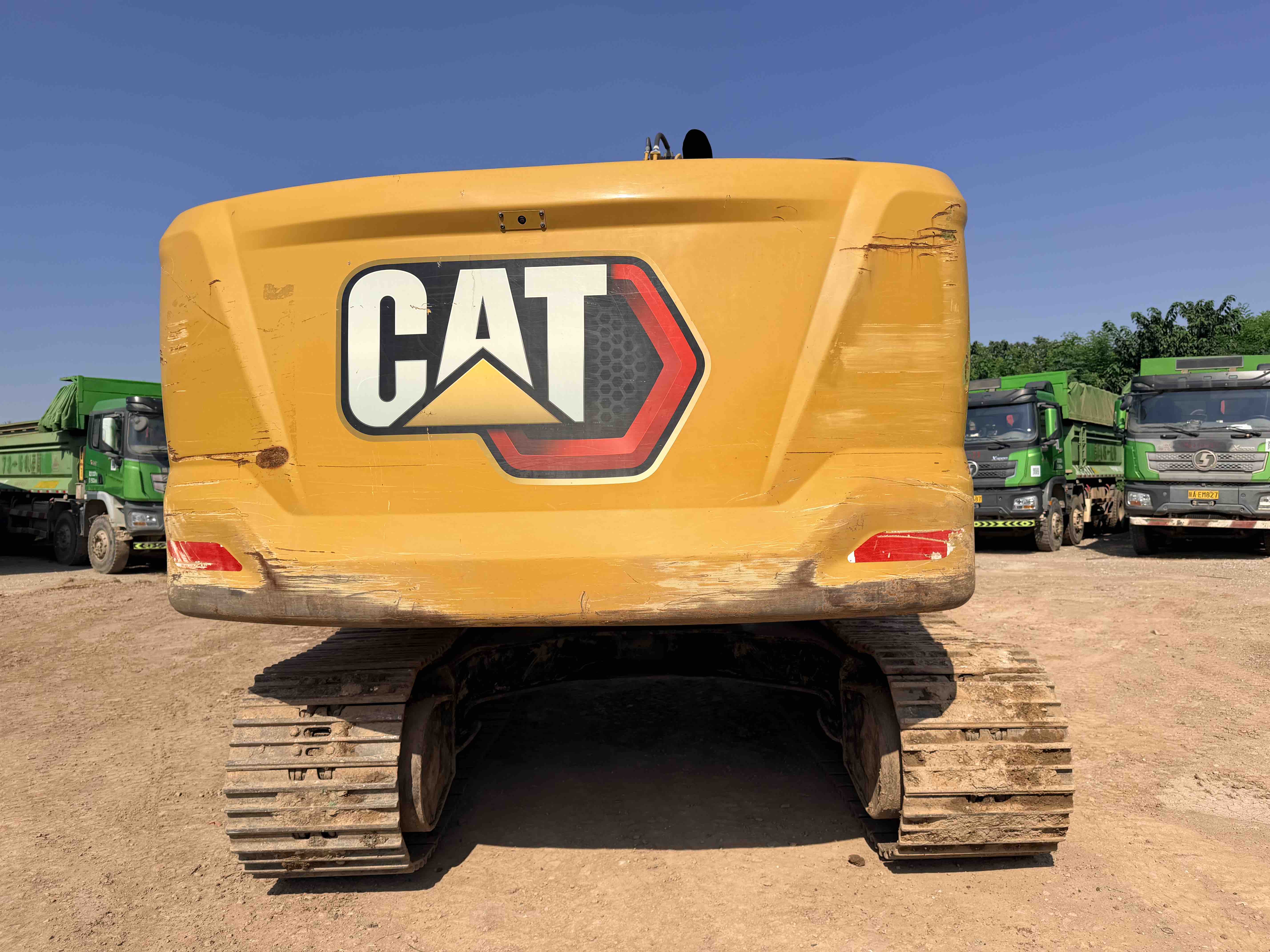 Buy Caterpillar 323D Used Excavator / 3
