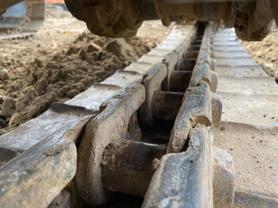 Buy Sany SY135C Used Excavator / 9 Buy Sany SY135C Used Excavator / 9