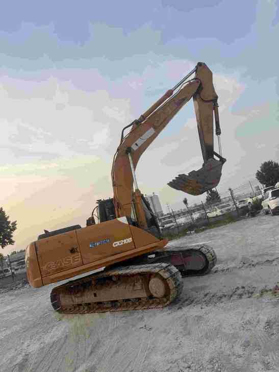 Buy Case CX210C Used Excavator / 1