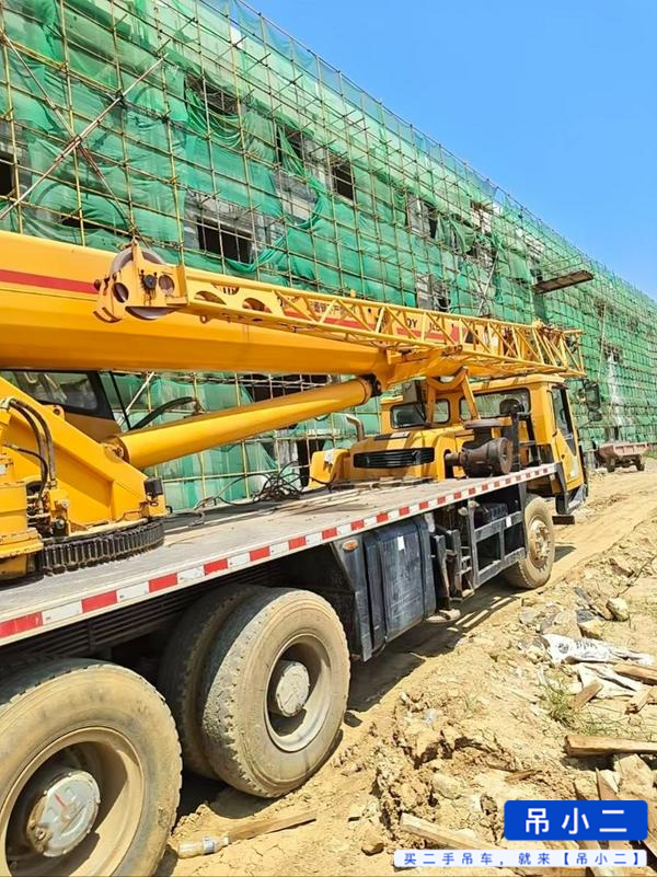 Buy XCMG QY20K5 Used Crane / 3