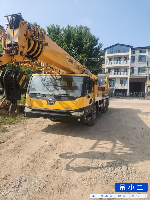 Buy XCMG XCT12K5-1 Used Crane / 2