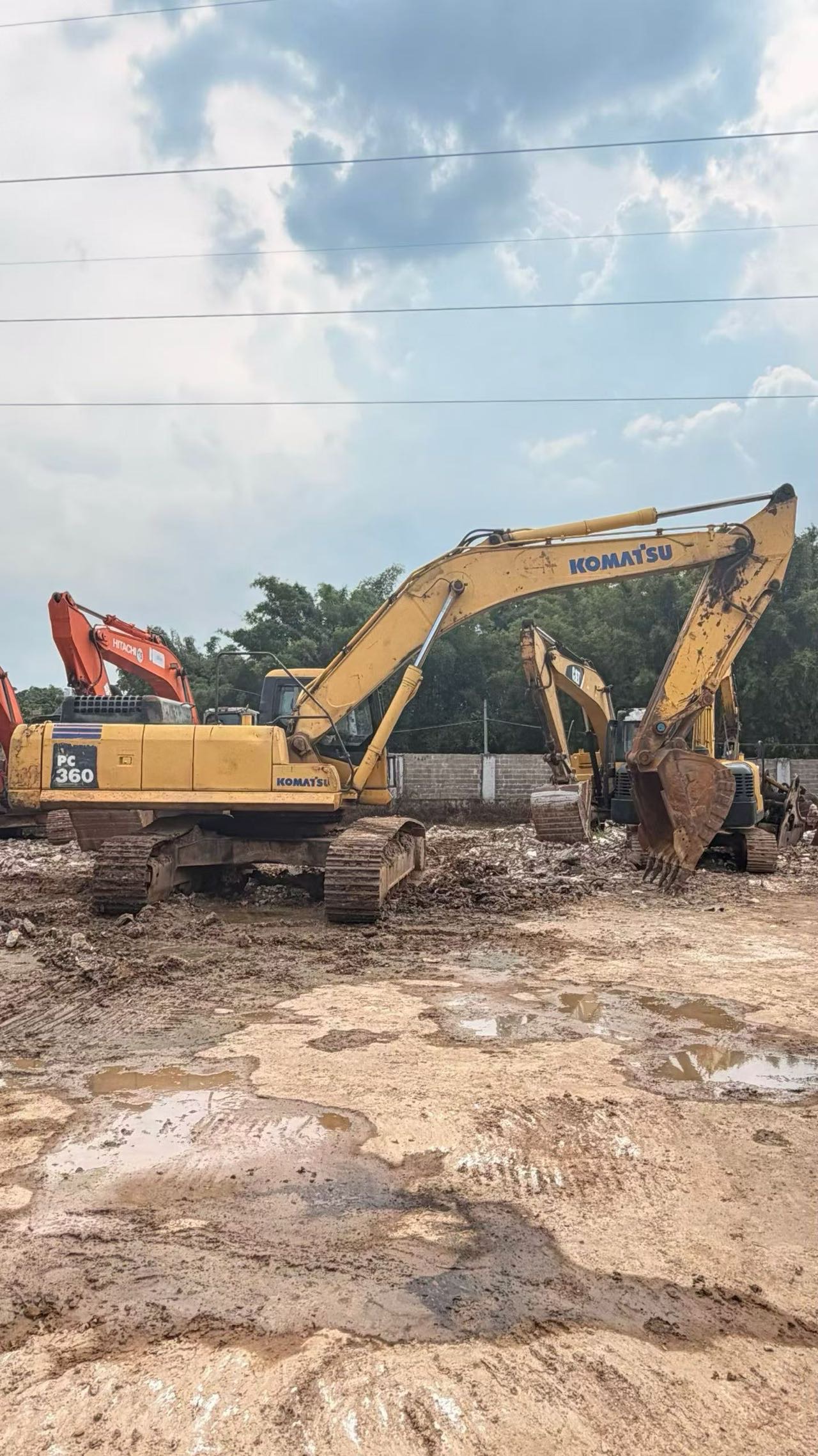 Buy Komatsu PC360-7 Used Excavator / 3