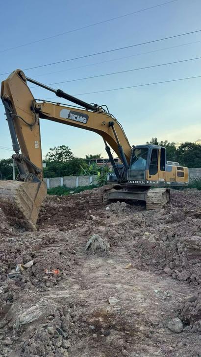 Buy XCMG XE370 Used Excavator / 1
