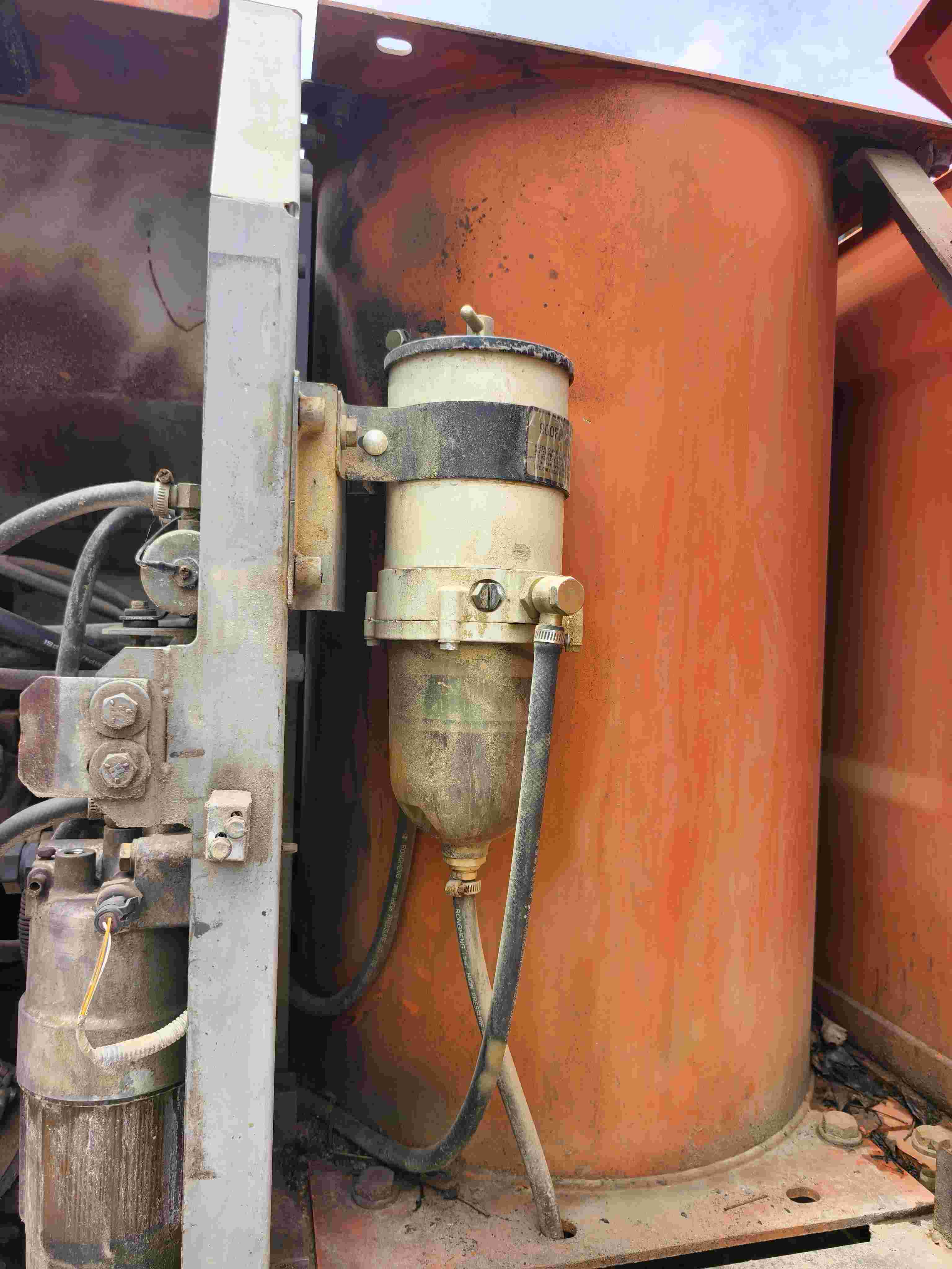 Buy Hitachi EX200-6 Used Excavator / 5