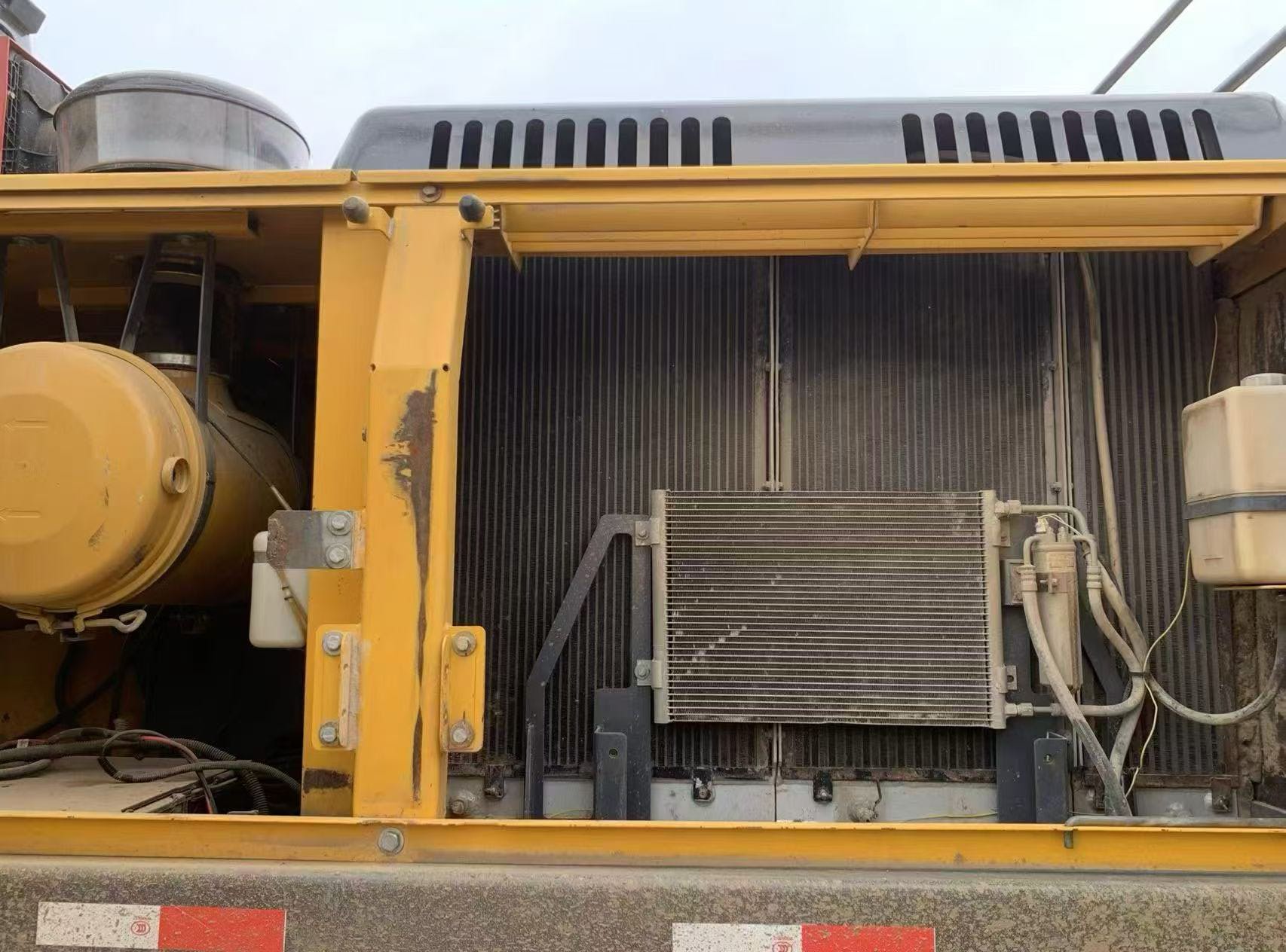 Buy XCMG XE370DK Used Excavator / 8