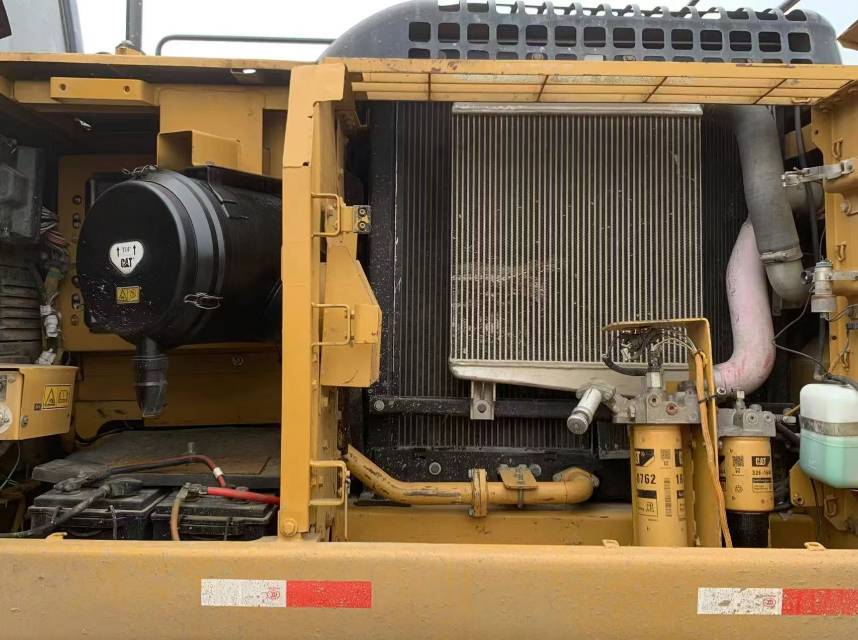 Buy Caterpillar 329D2L Used Excavator / 8