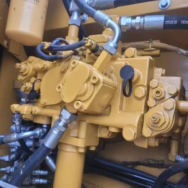 Buy Caterpillar 313C Used Excavator / 4
