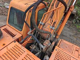 Buy Doosan 300LC-7 Used Excavator / 8 Buy Doosan 300LC-7 Used Excavator / 8