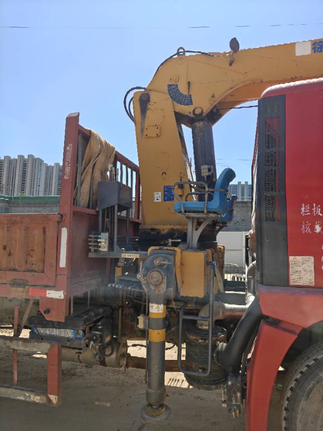 Buy XCMG Used Crane / 3
