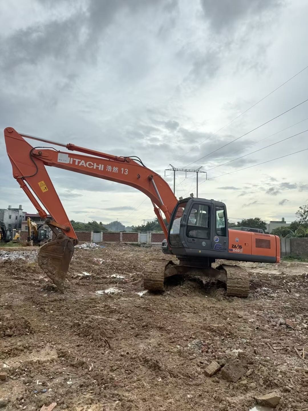 Buy Hitachi ZX240-3G Used Excavator / 2