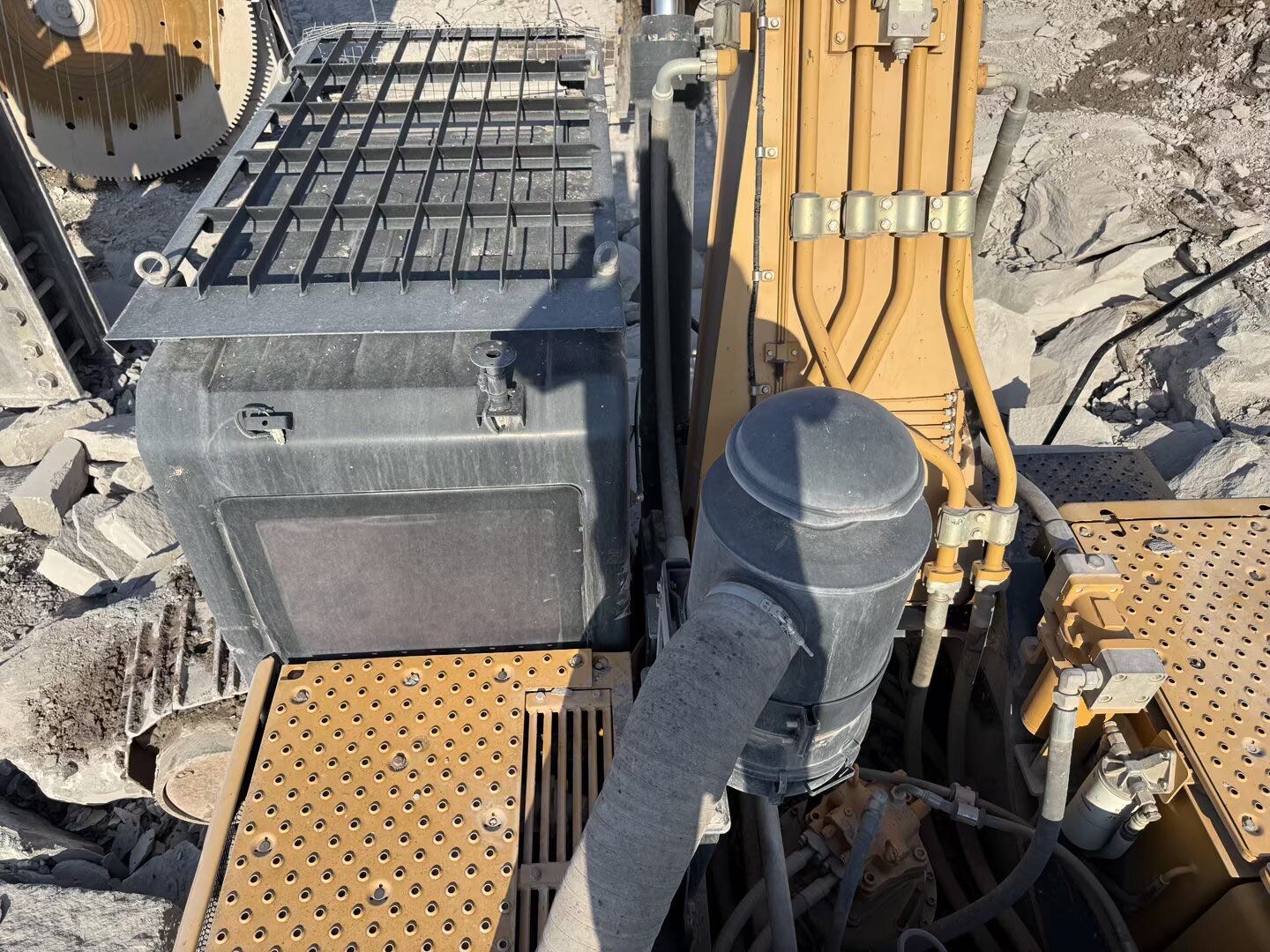 Buy Sany SY485H Used Excavator / 8