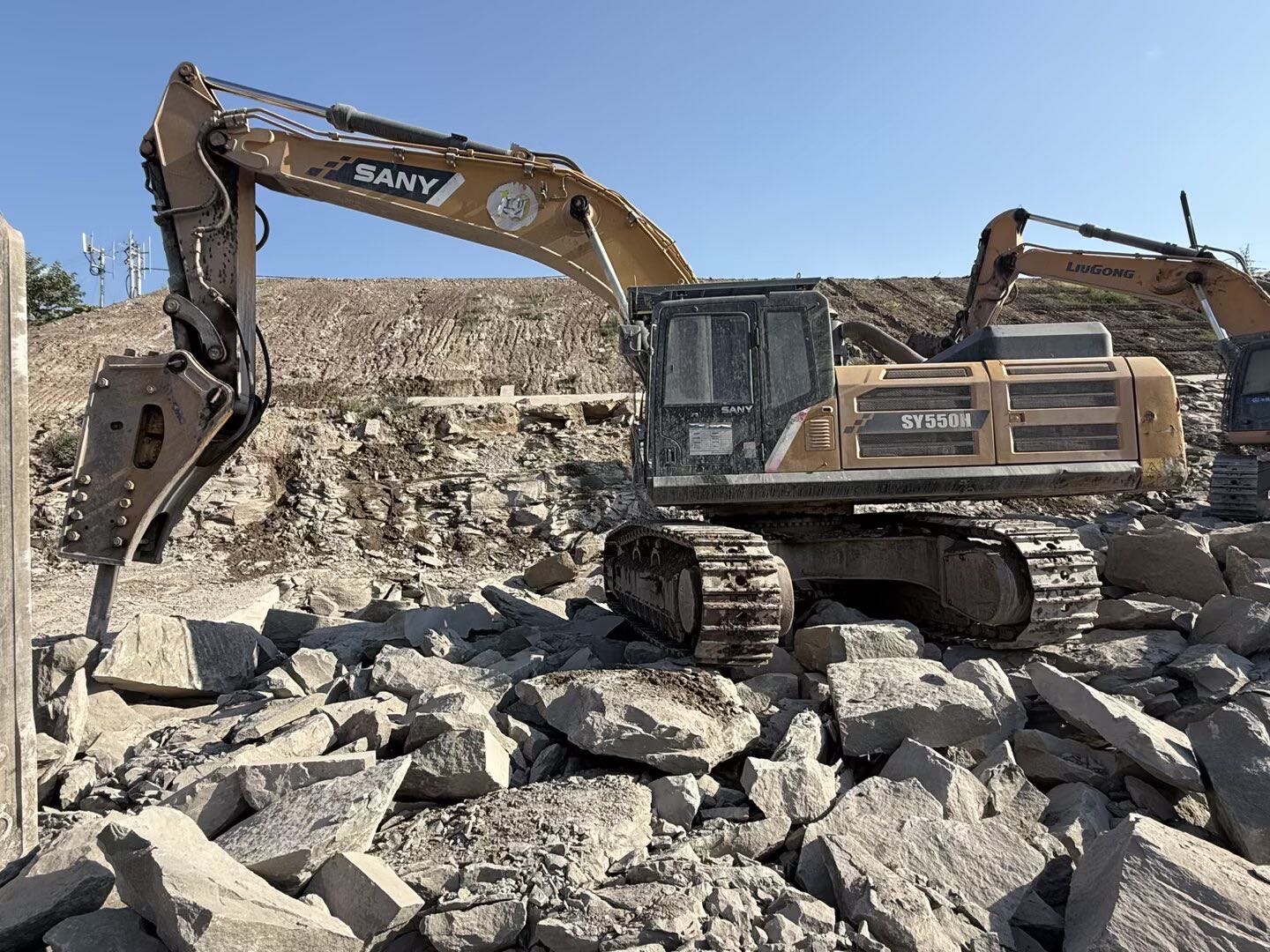 Buy Sany SY485H Used Excavator / 2