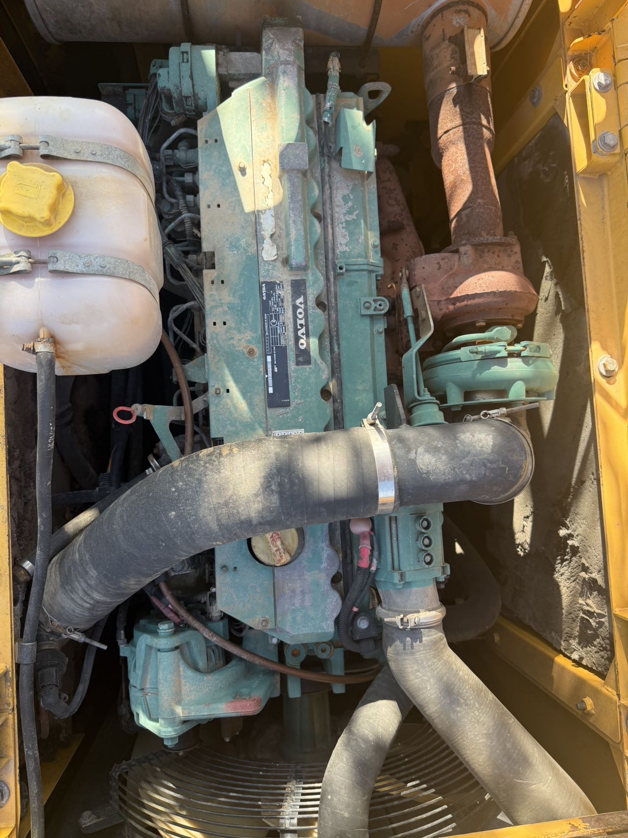 Buy Volvo 240BLC Used Excavator / 9