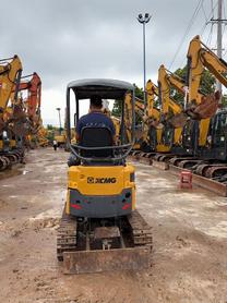 Buy XCMG XE17U Used Excavator / 3 Buy XCMG XE17U Used Excavator / 3
