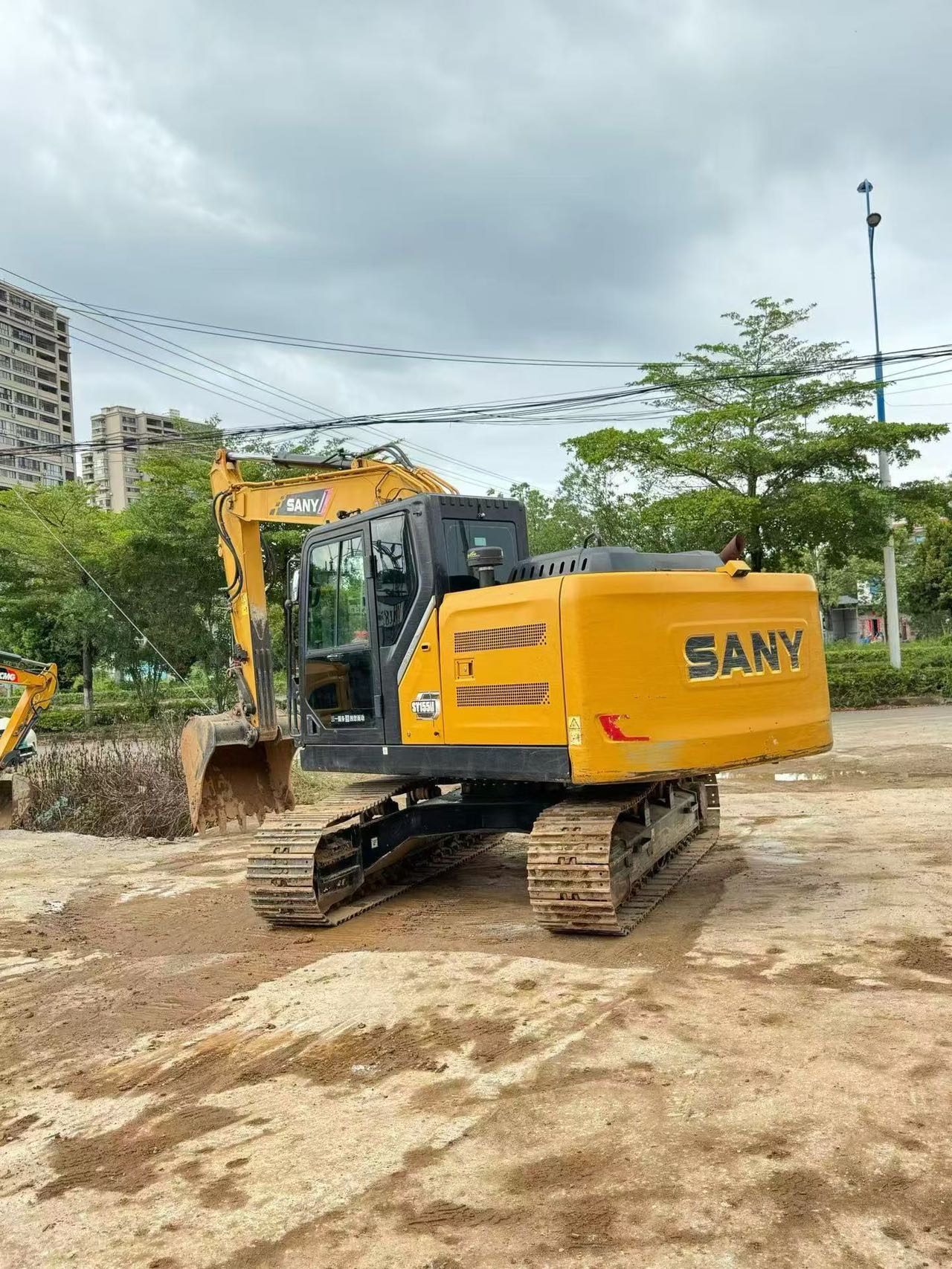 Buy Sany 155C-9 Used Excavator / 2