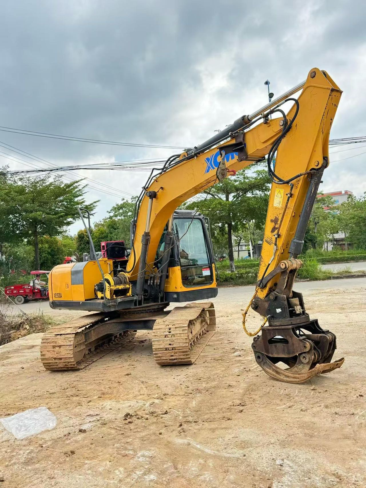 Buy XCMG 150D Used Excavator / 3