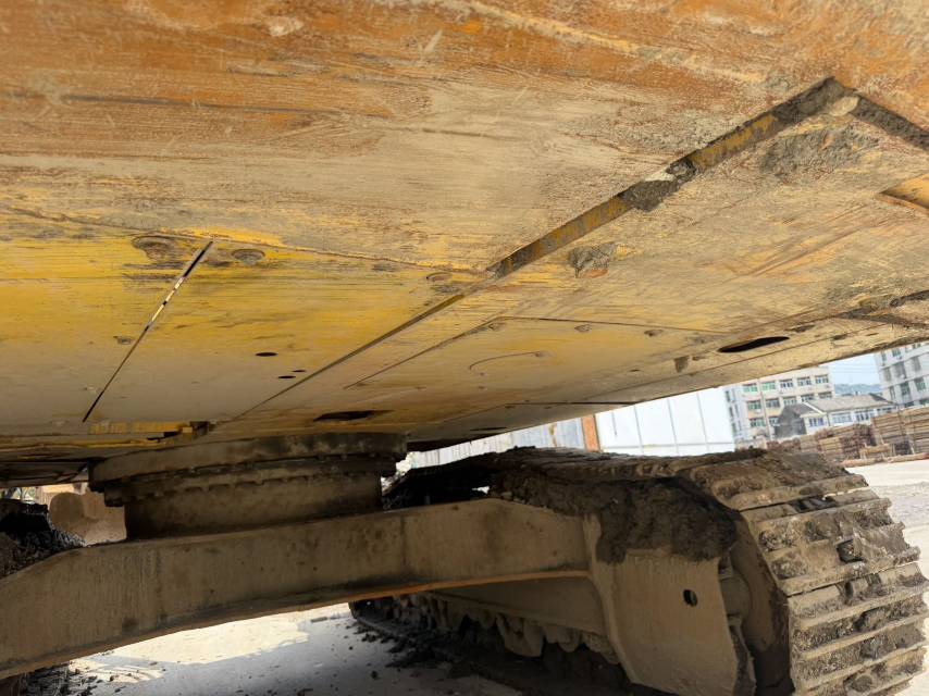 Buy Komatsu PC360-8M0 Used Excavator / 8