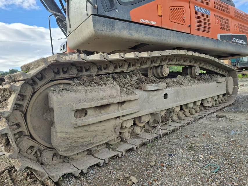 Buy Doosan 420 Used Excavator / 3