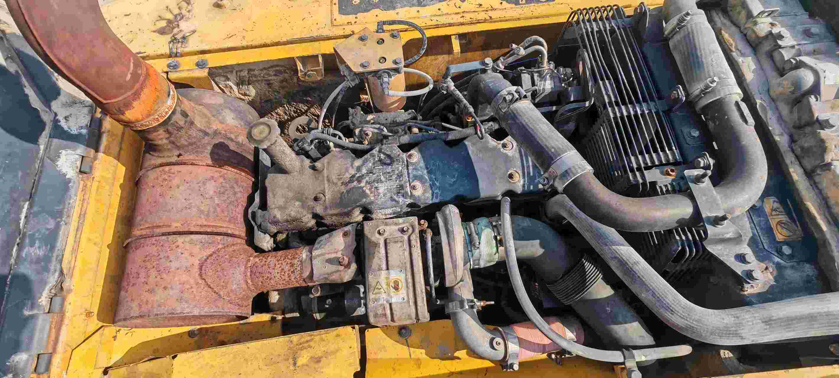 Buy Komatsu PC200-8N1 Used Excavator / 3