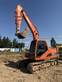 Buy Doosan 150W-7 Used Excavator / 4 Buy Doosan 150W-7 Used Excavator / 4