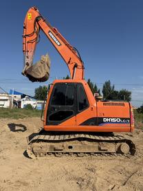 Buy Doosan 150W-7 Used Excavator / 3 Buy Doosan 150W-7 Used Excavator / 3