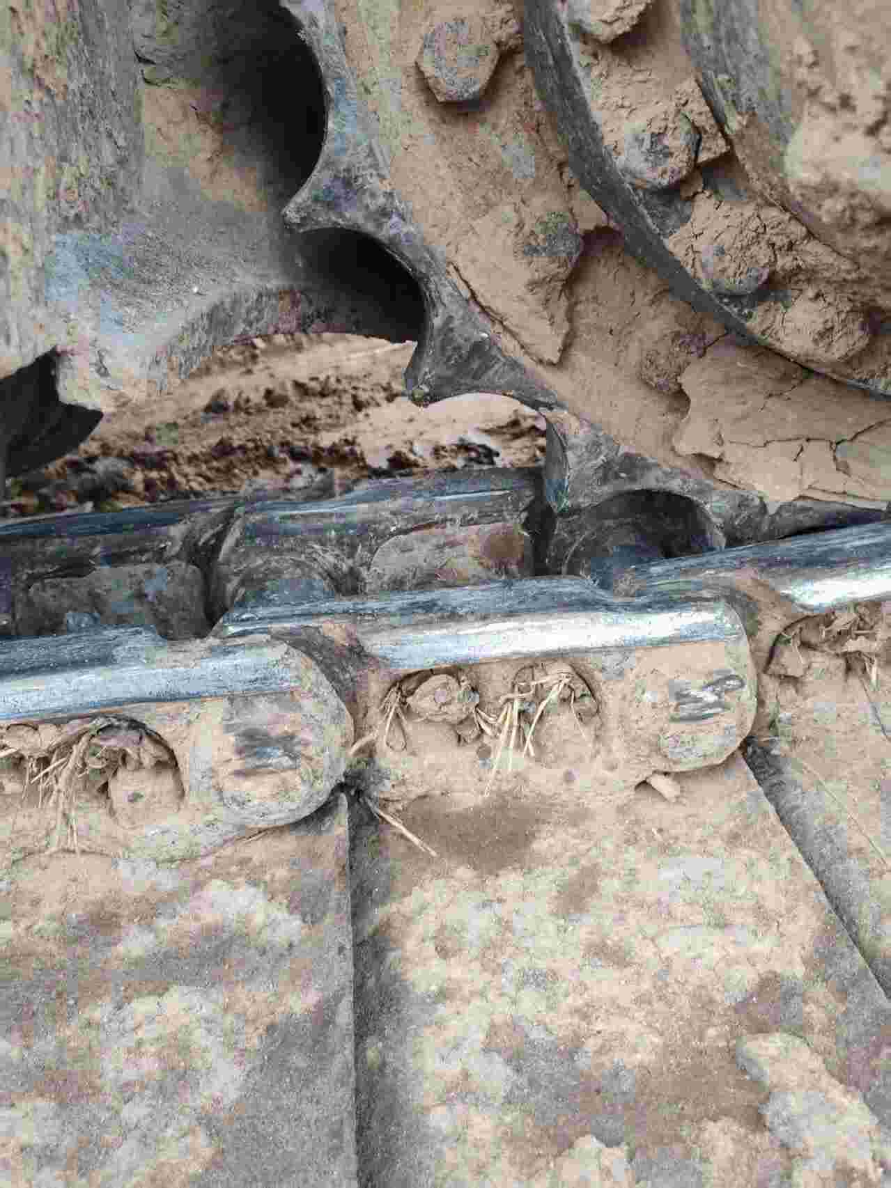 Buy Hitachi EX200-6 Used Excavator / 2