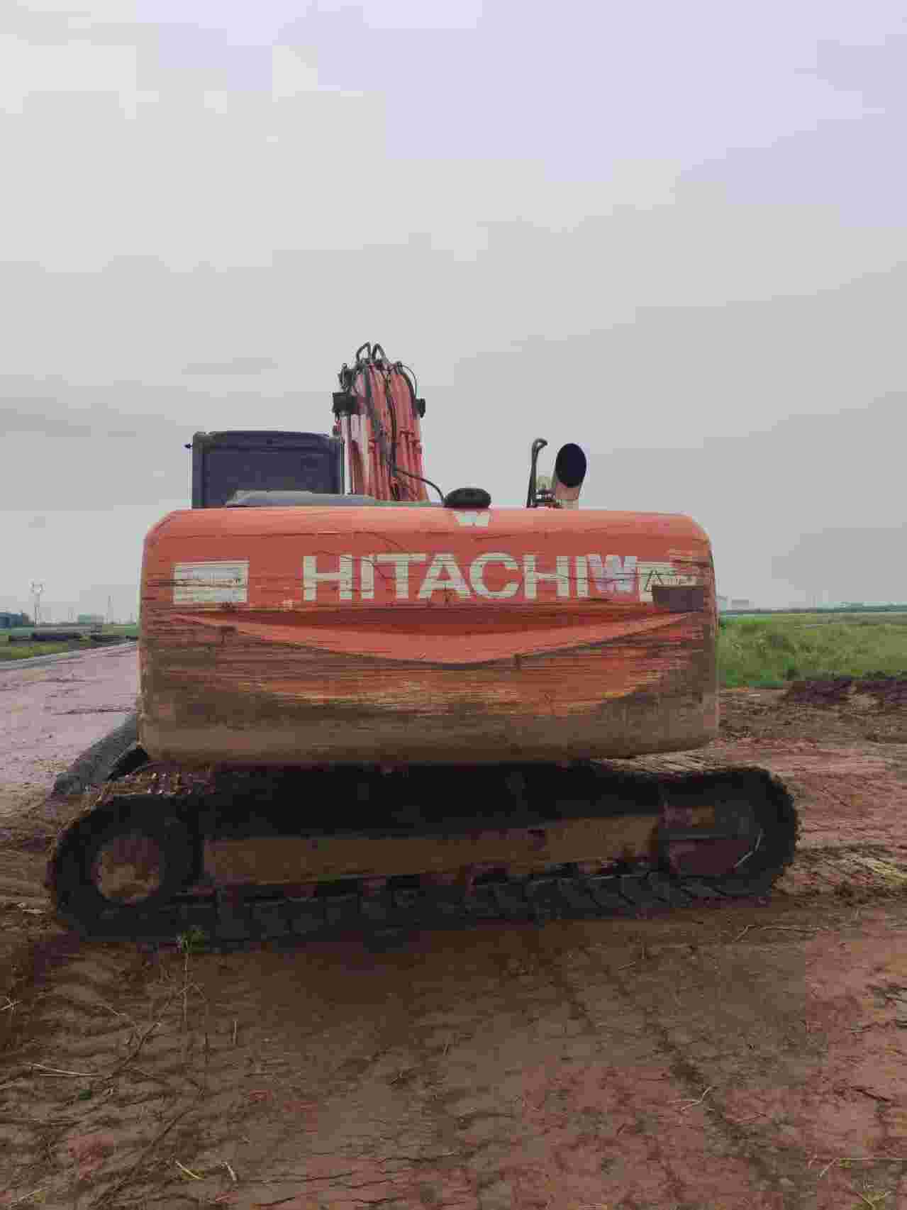 Buy Hitachi EX200-6 Used Excavator / 5