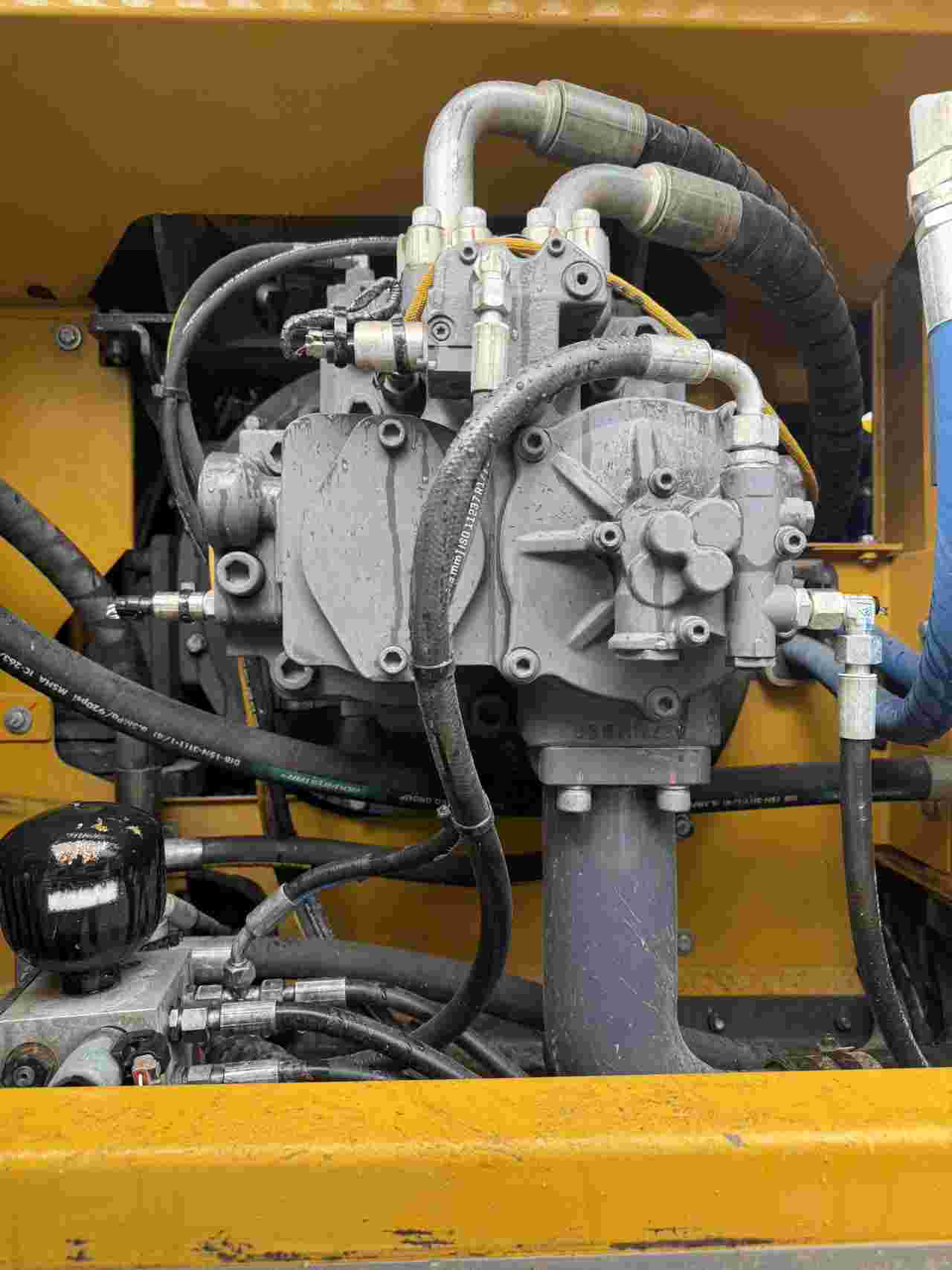 Buy XCMG XE490DK Used Excavator / 12