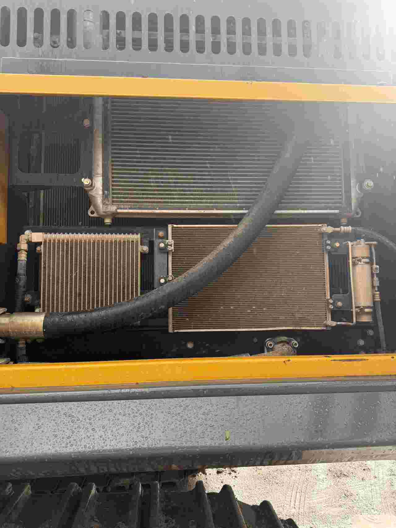 Buy XCMG XE490DK Used Excavator / 8