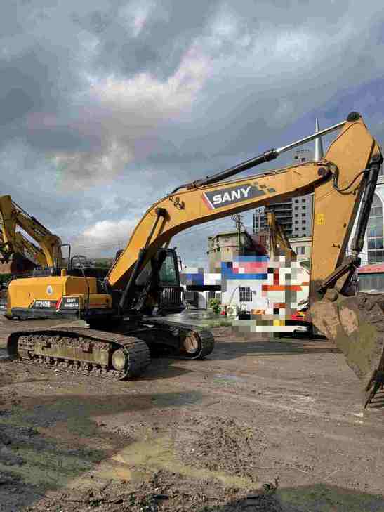 Buy Sany SY245H Used Excavator / 1