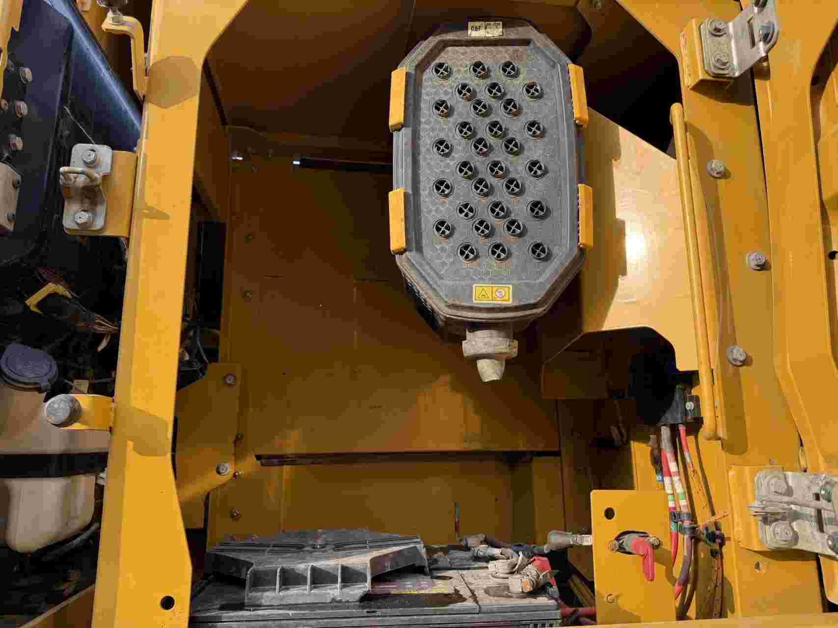 Buy Caterpillar 350 Used Excavator / 14