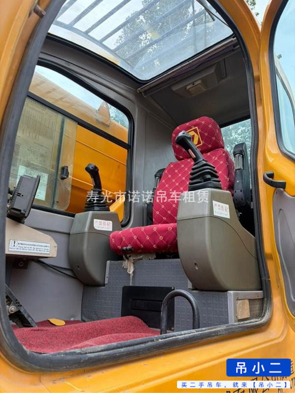 Buy XCMG 25k Used Crane / 2