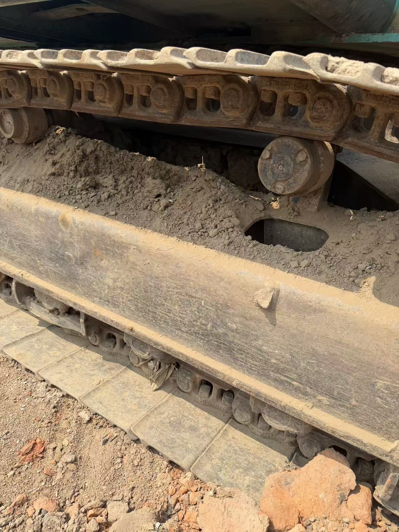Buy Kobelco 210LC-9 Used Excavator / 2